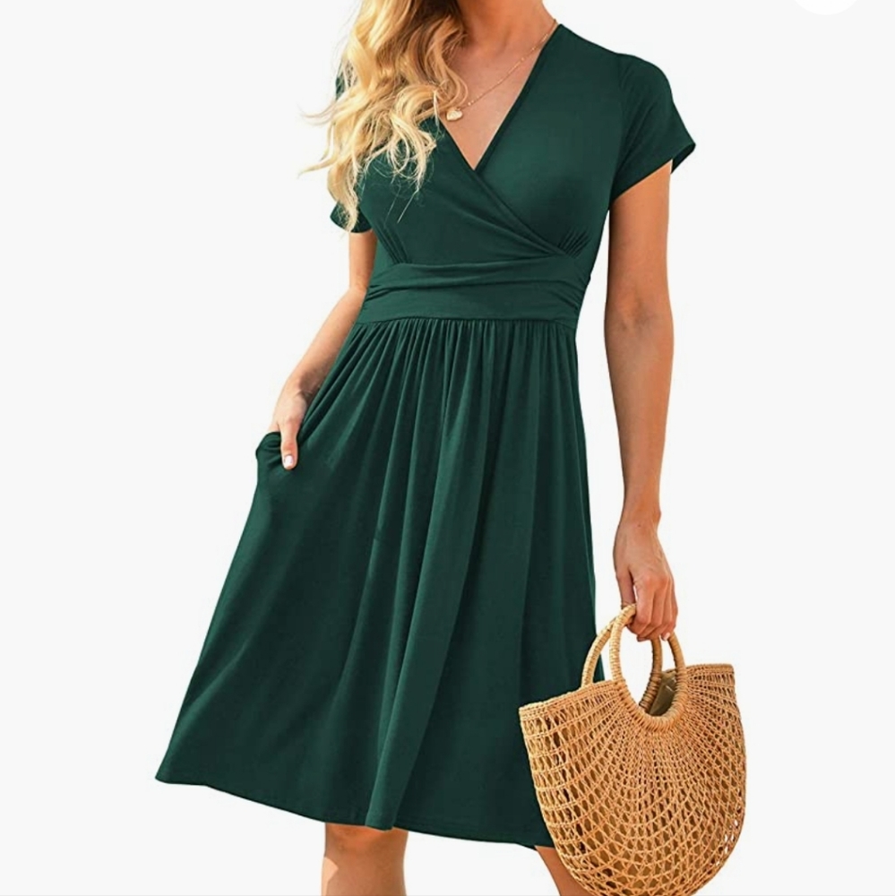 Casual Short Sleeve V-neck Dress